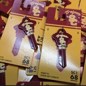 Bundle 47 Hillman 89251 USC Trojans Brass Key Blank SC1 68 Officially Licensed
